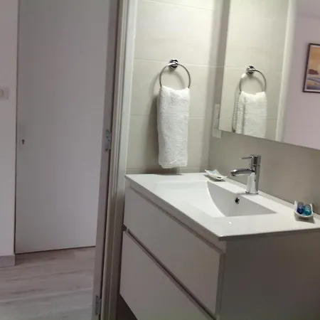 Chambre Double Avec Salle De Bain Privative Hendaye Exterior photo