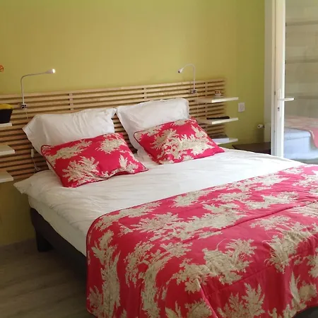 Chambre Double Avec Salle De Bain Privative Hendaye Exterior photo